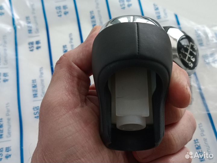 Кожаная ручка кпп Hyundai Solaris 2