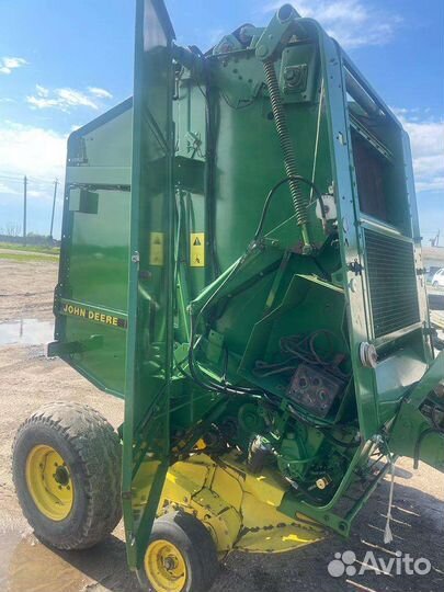 Пресс-подборщик John Deere 550, 1996