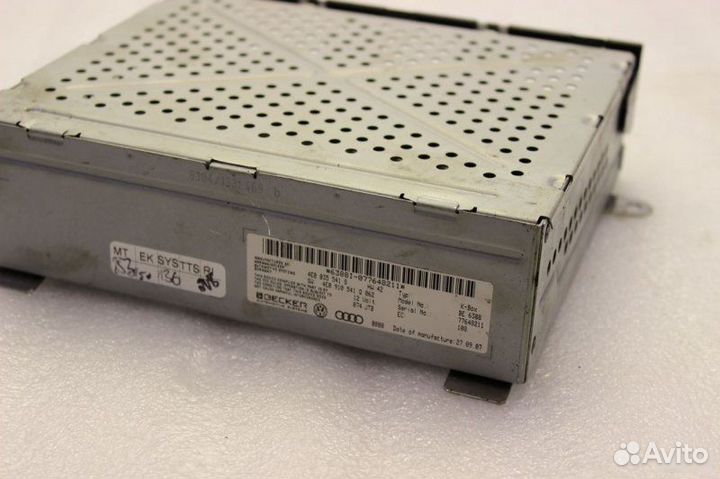 Блок управления магнитолой Audi Q7 4L