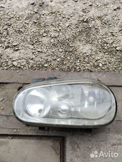 Фары golf 4