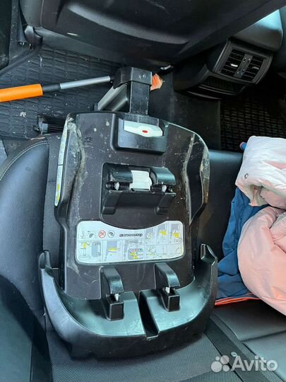 Коляска автокресло doona с базой isofix