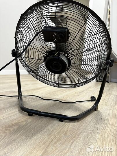 Вентилятор напольный Ballu BIF-8B