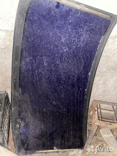 Заднее стекло ваз 2110