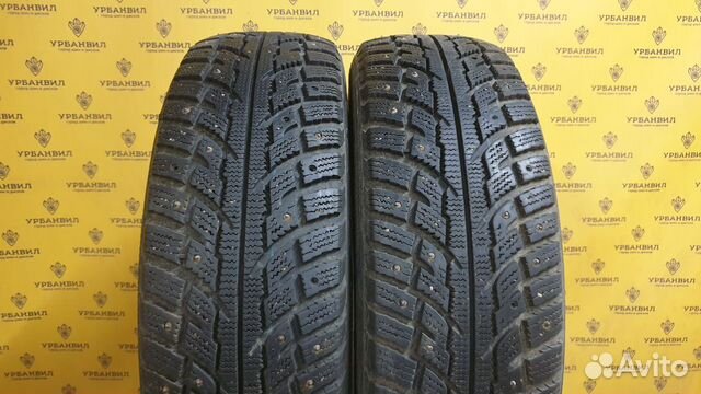 Kumho I'Zen RV Stud KC16 215/70 R16 100T