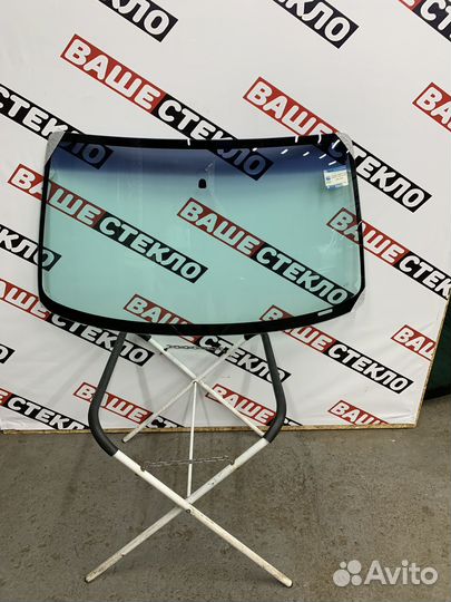 Лобовое стекло Mazda Tribute Установка 1ч