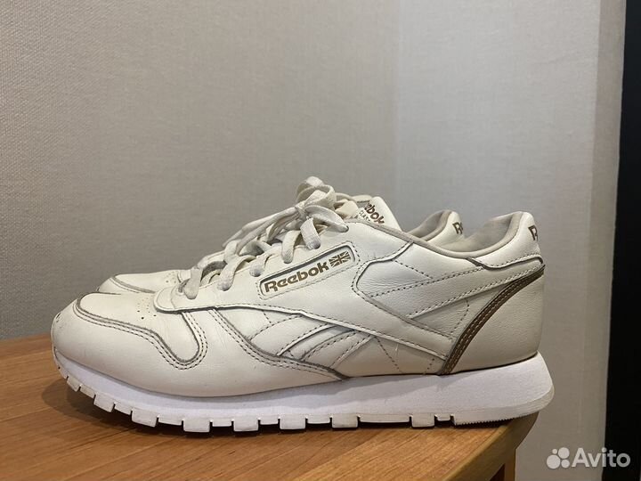 Кроссовки reebok женские classic leather FY5024