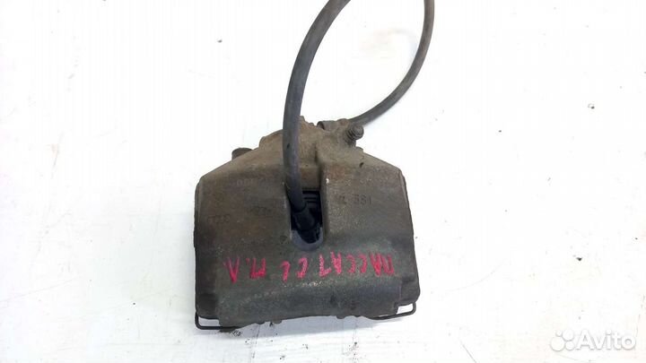 Суппорт передний левый VW Passat CC