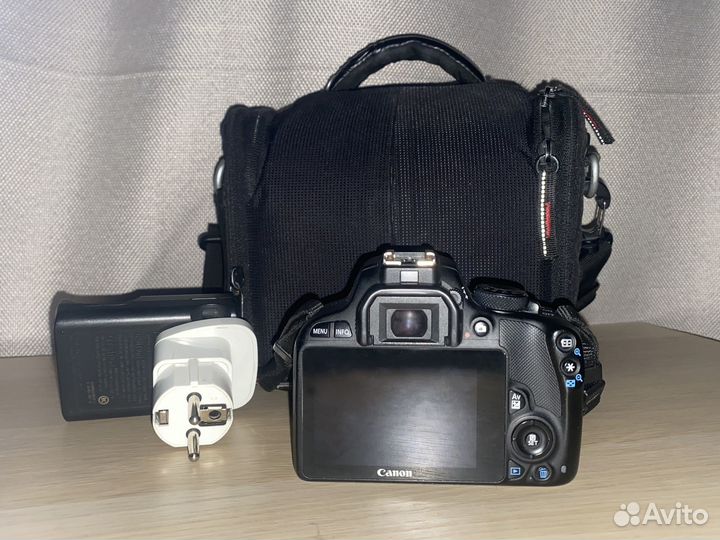 Зеркальный фотоаппарат Canon EOS 100D Body