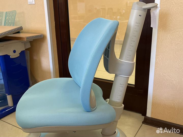 Кресло Меалюкс растущее