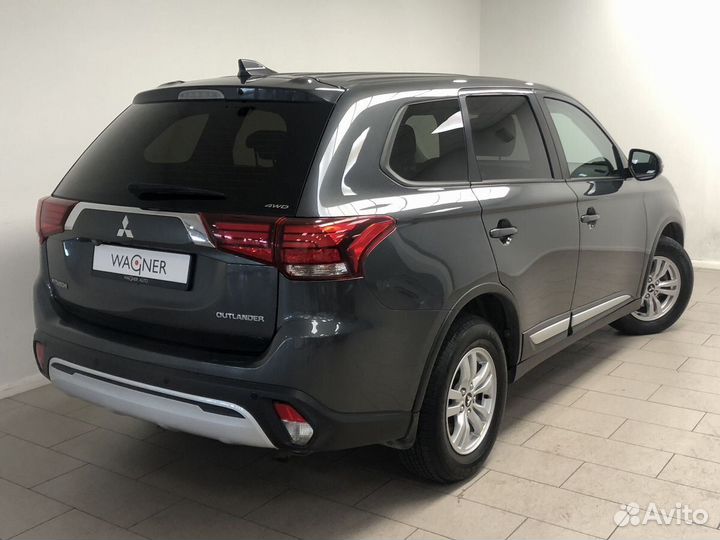 Mitsubishi Outlander 2.0 CVT, 2019, 89 895 км
