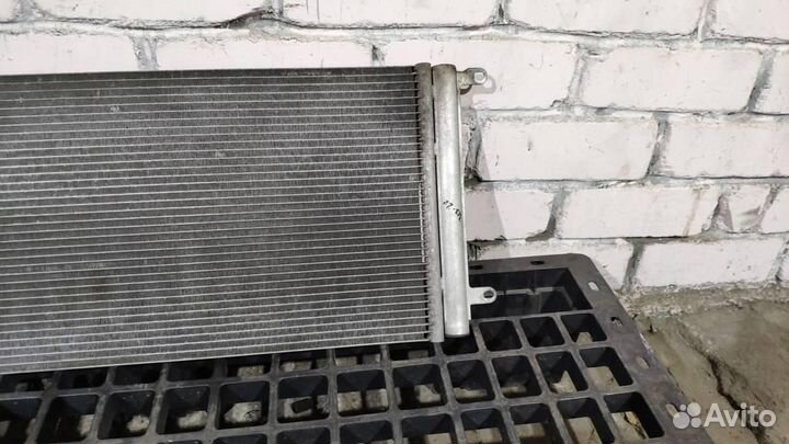 Радиатор кондиционера (конденсер) Skoda Roomster