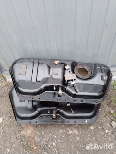 Бензобака б/у и новый Ланос, шанс