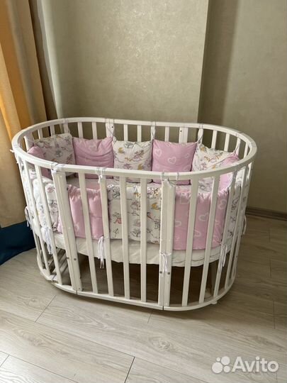 Детская кроватка