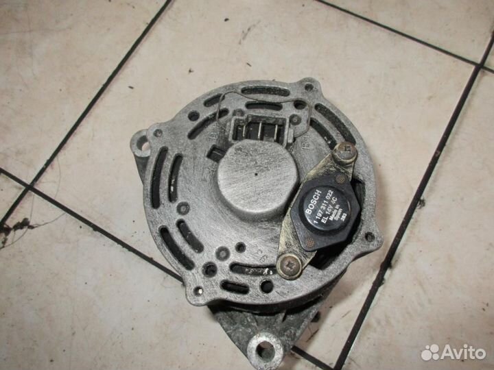 Генератор w124 E-class 602