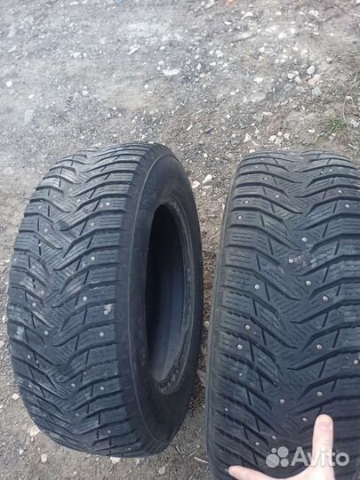 Kumho WinterCraft Ice WI31 215/65 R16