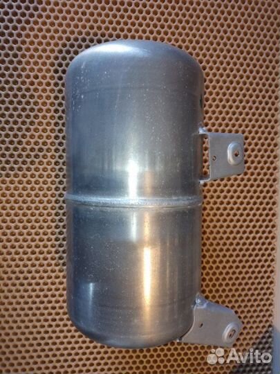 Ресивер пневмоподвески Audi A8 D4 long 4.2 cdra