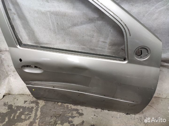 Дверь передняя правая LADA Largus