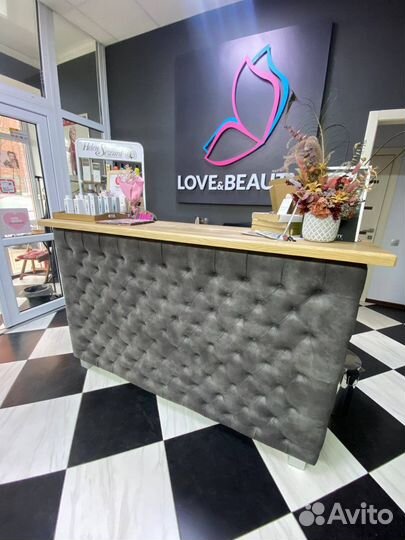 Администратор салона красоты