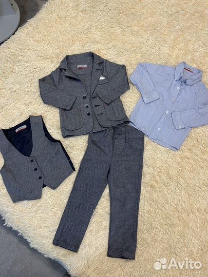 Костюм нарядный на мальчика