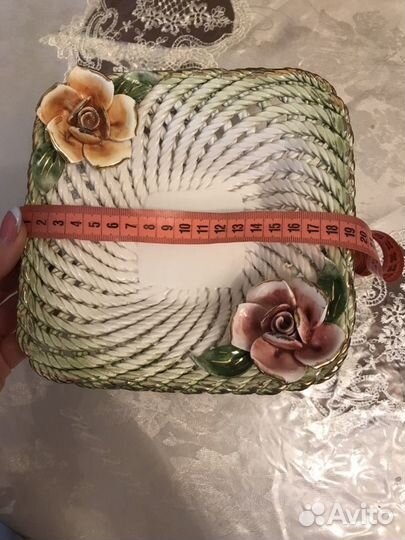 Ваза (конфетница)