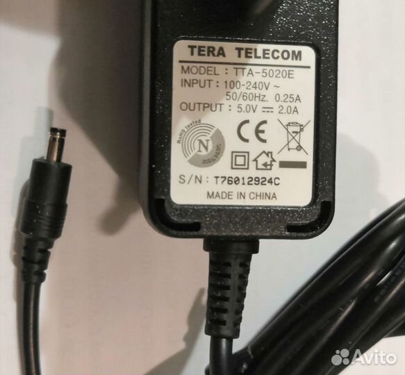 Зарядное устройство и шнуры