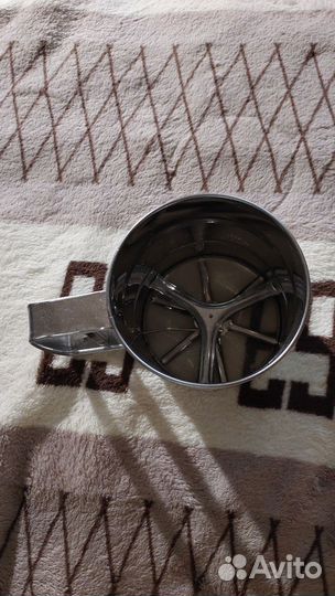 Рассеиватель муки