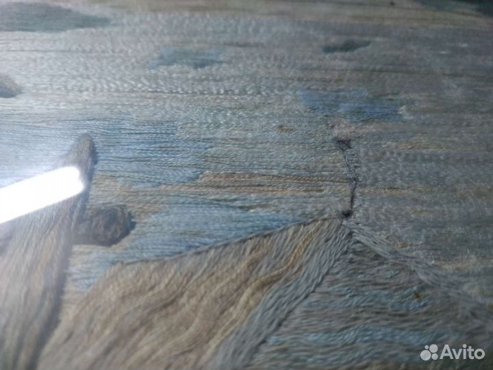 Картина вышитая