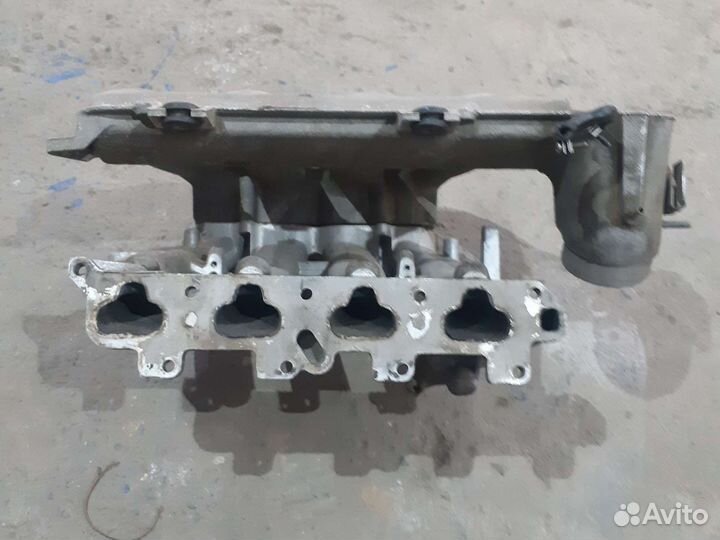 Впускной коллектор Opel tigra