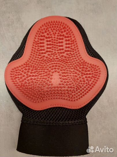 Рукавица, воротник, памперсы, когтерезка для кота