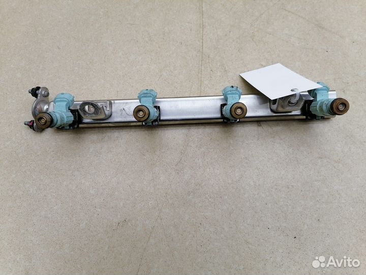 Топливная рампа с форсунками Кия Сид 3 G4FG