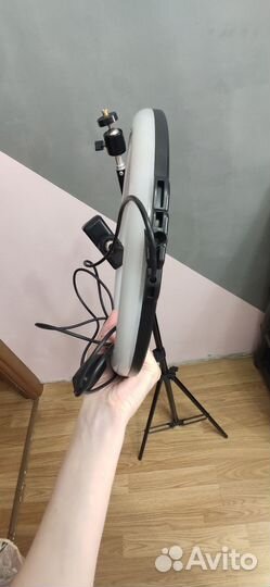 Штатив с кольцевой лампой бу