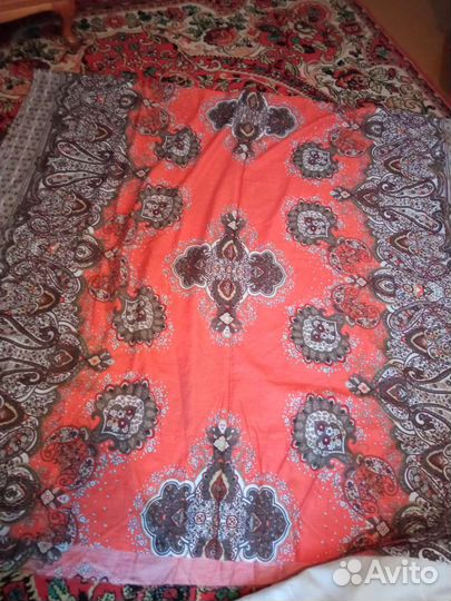 Яркая,очень красивая Ткань