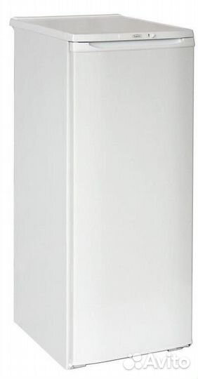 Холодильник с верхней морозильной камерой Бирюса 1