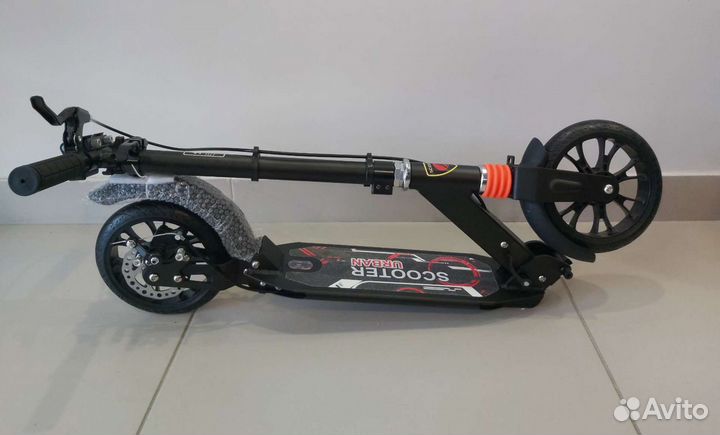 Городской самокат urban с ручным дисковым тормозом