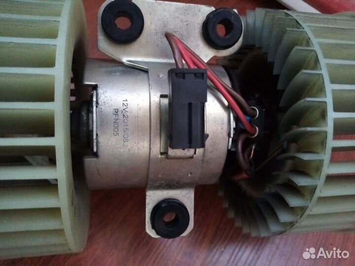 Моторчик печки bmw e39