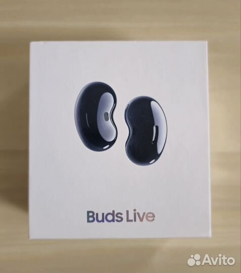 Беспроводные наушники Samsung Galaxy Buds Live