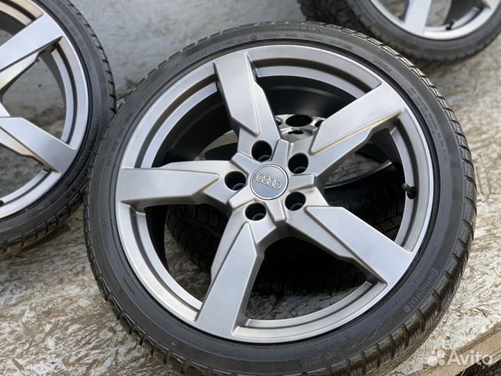 Оригинальные колеса на Audi A3 8V / TT 8S R19