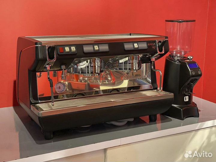 Кофемашина Nuova Simonelli Appia Life 2 GR S