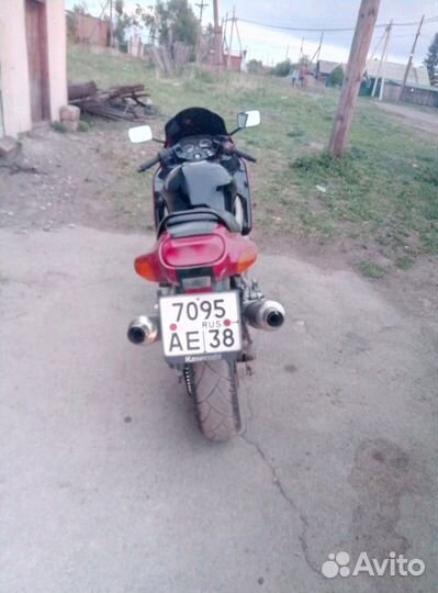 Kawassaki zzr400