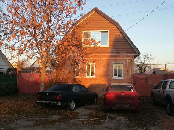 Дом 130 м² на участке 9 сот.