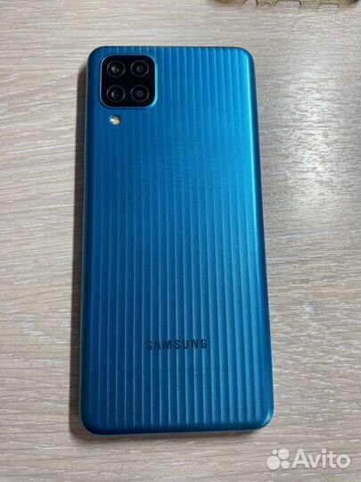 Телефон samsung galaxy m21