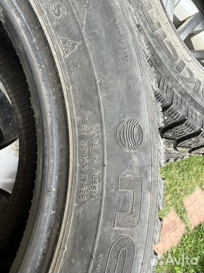 Nokian Tyres Hakkapeliitta 4 215/60 R16 95C