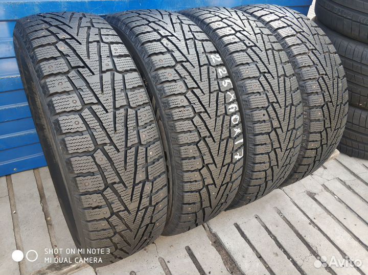 Nexen Winguard Spike WS62 225/60 R17 99T