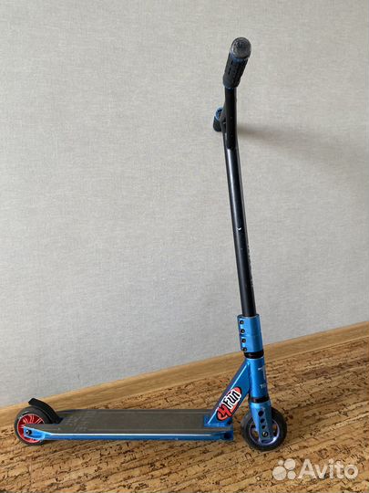 2-колесный трюковой самокат TechTeam 303 Duke