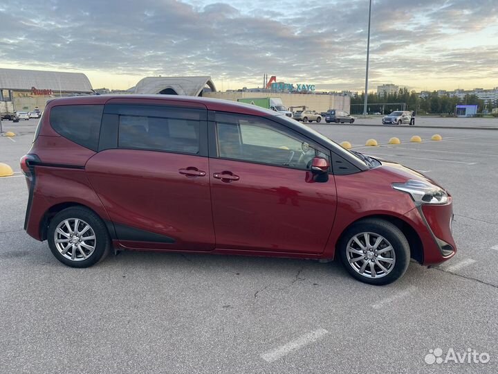 Toyota Sienta 1.5 CVT, 2018, 84 500 км