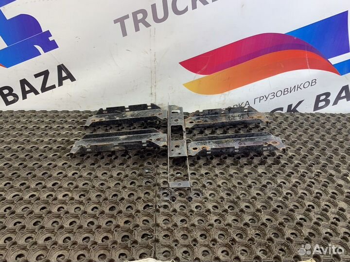 Кронштейн ящика акб Daf XF106