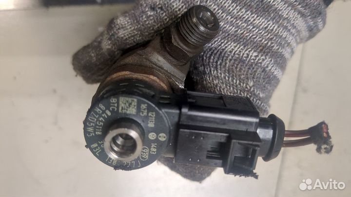 Форсунка топливная Skoda Yeti, 2013