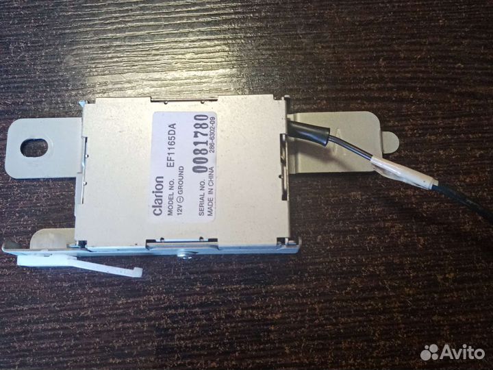 Антенна Субару Трибека рестайл