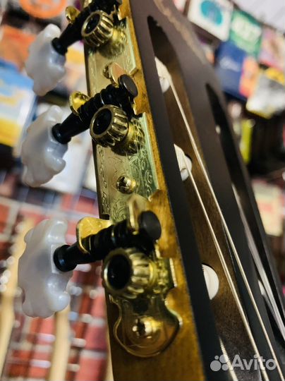 Классическая Гитара + Чехол (индонезия)