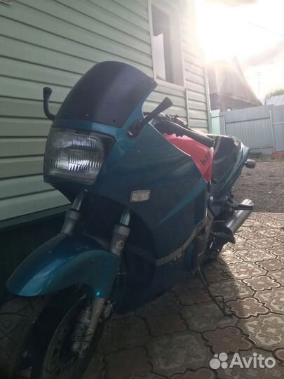 Kawasaki gpz 400